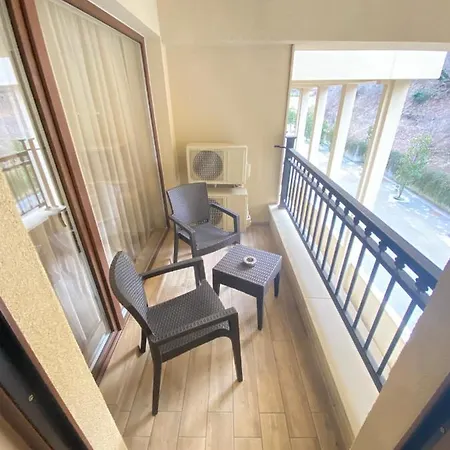 Argisht 647 Apartment Golden Sands